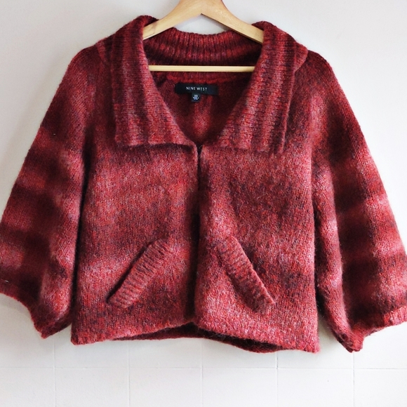 Cropped ardigan red pink NINE WEST knit vest